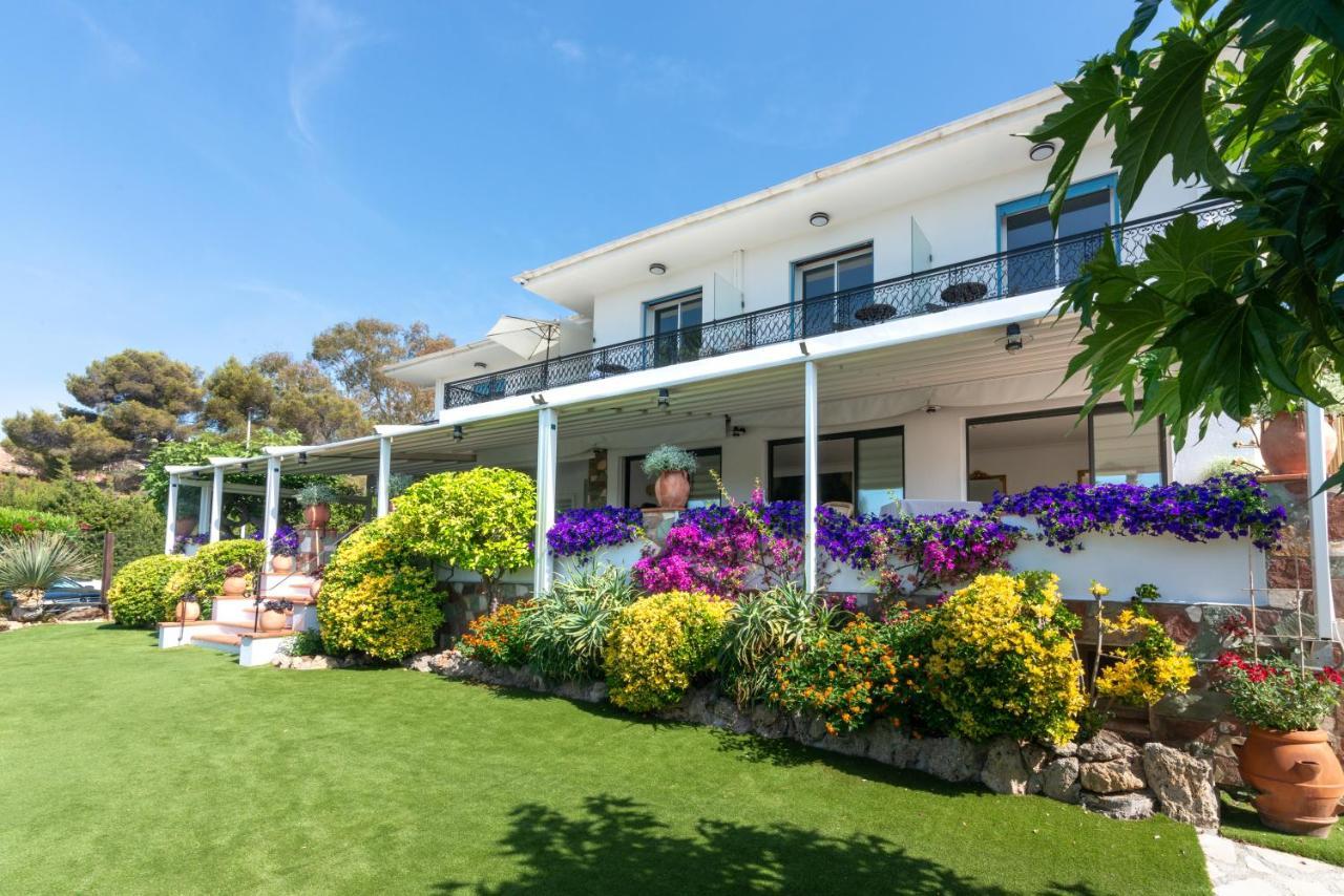 Hotel La Quietude Les Issambres Exteriör bild